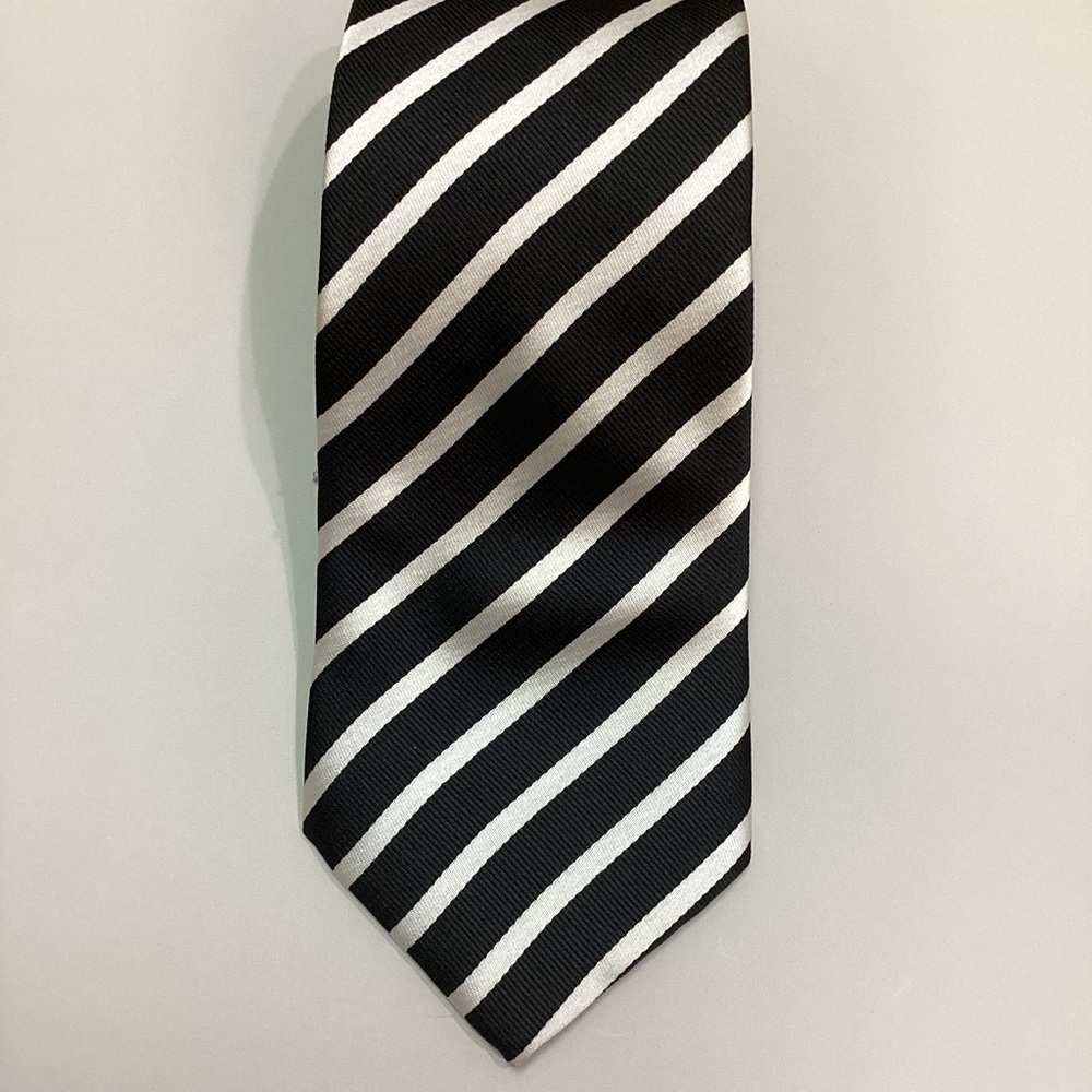 Paul Smith London 100% Silk Black and White Classic Tie